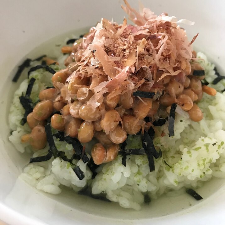ピリ辛納豆茶漬け レシピ 作り方 By みさちゃん 楽天レシピ ピリ辛納豆茶漬け レシピ 作り方 By みさちゃん 楽天レシピ
